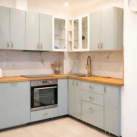 Апартаменты Chic Porte De Saint Cloud - Maison M